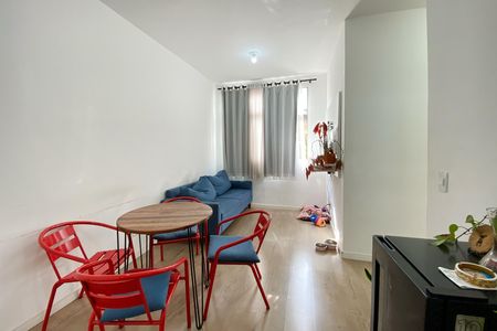 Sala de apartamento à venda com 3 quartos, 74m² em Grajaú, Belo Horizonte