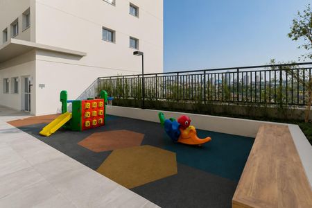 Apartamento para alugar com 34m², 1 quarto e sem vaga Apartamento para alugar com 34m², 1 quarto e sem vagaÁrea comum - Playground