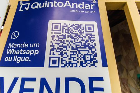 Casa à venda com 220m², 5 quartos e 2 vagas Casa à venda com 220m², 5 quartos e 2 vagasPlaca