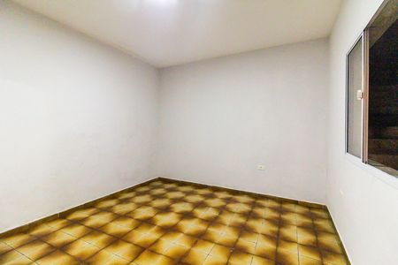 Casa à venda com 220m², 5 quartos e 2 vagas Casa à venda com 220m², 5 quartos e 2 vagasQuarto 4