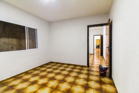 Casa à venda com 220m², 5 quartos e 2 vagas Casa à venda com 220m², 5 quartos e 2 vagasQuarto 4