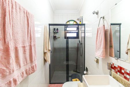 Casa à venda com 220m², 5 quartos e 2 vagas Casa à venda com 220m², 5 quartos e 2 vagasBanheiro da Suíte