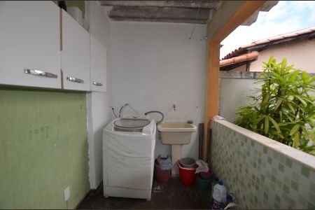 Casa à venda com 272m², 3 quartos e 2 vagasÁrea de Serviço