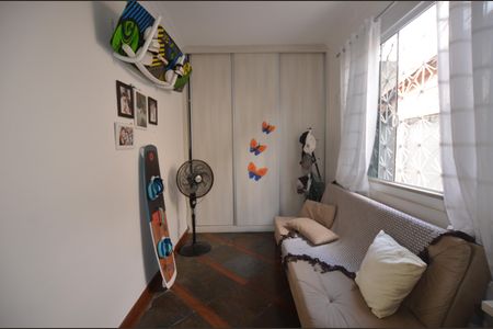 Casa à venda com 272m², 3 quartos e 2 vagasQuarto 3