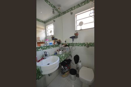 Casa à venda com 272m², 3 quartos e 2 vagasBanheiro da Suíte