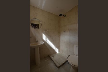 Casa à venda com 272m², 3 quartos e 2 vagasBanheiro de serviço