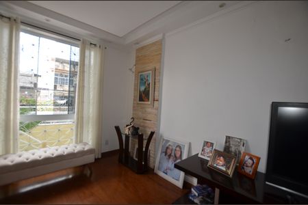Sala de casa à venda com 3 quartos, 272m² em Vila Valqueire, Rio de Janeiro