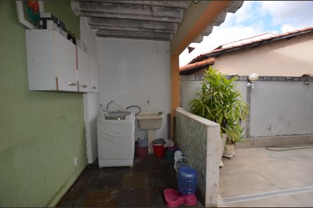 Casa à venda com 272m², 3 quartos e 2 vagasÁrea de Serviço