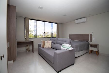 Sala de apartamento para alugar com 1 quarto, 65m² em Colônia Agrícola Vereda da Cruz, Brasília