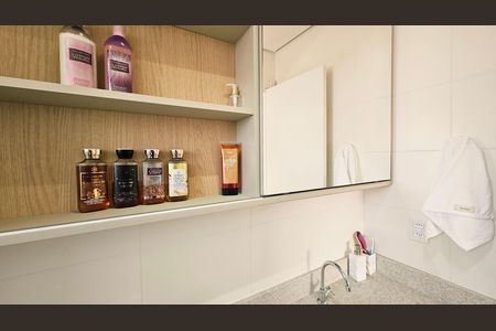 Apartamento para alugar com 139m², 4 quartos e 2 vagas