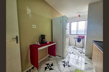 Apartamento à venda com 51m², 2 quartos e 1 vaga Apartamento à venda com 51m², 2 quartos e 1 vagaCozinha e Área de Serviço