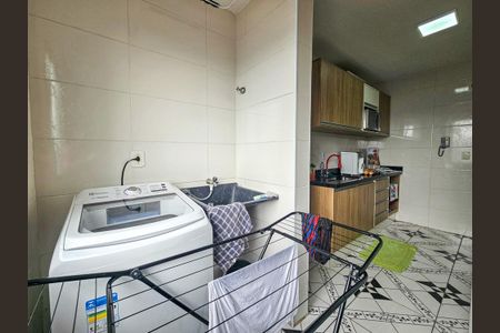 Apartamento à venda com 51m², 2 quartos e 1 vaga Apartamento à venda com 51m², 2 quartos e 1 vagaÁrea de Serviços
