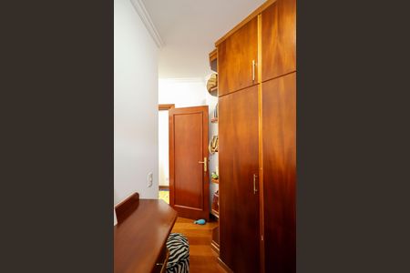 Casa para alugar com 399m², 4 quartos e 4 vagas Casa para alugar com 399m², 4 quartos e 4 vagasCloset quarto Suíte 1