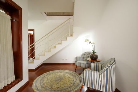Casa para alugar com 399m², 4 quartos e 4 vagas Casa para alugar com 399m², 4 quartos e 4 vagasHall de entrada