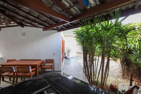 Casa para alugar com 399m², 4 quartos e 4 vagas Casa para alugar com 399m², 4 quartos e 4 vagasChurrasqueira