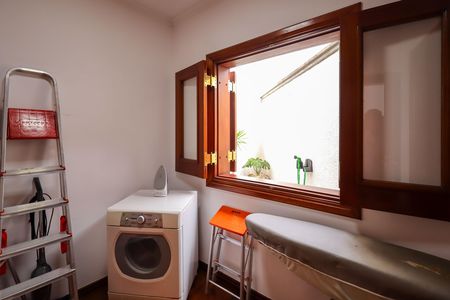 Casa para alugar com 399m², 4 quartos e 4 vagas Casa para alugar com 399m², 4 quartos e 4 vagasQuarto de Serviço