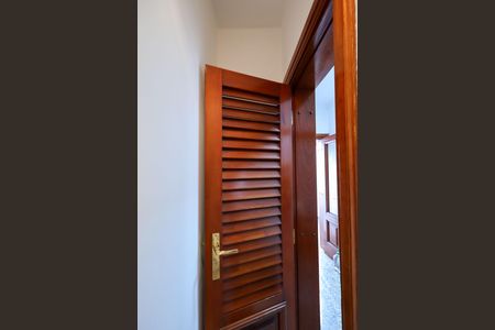 Casa para alugar com 399m², 4 quartos e 4 vagas Casa para alugar com 399m², 4 quartos e 4 vagasDespensa