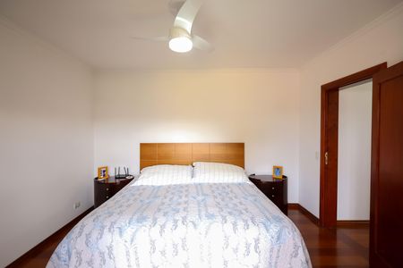 Casa para alugar com 399m², 4 quartos e 4 vagas Casa para alugar com 399m², 4 quartos e 4 vagasQuarto 1 suíte