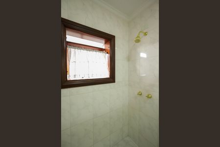 Casa para alugar com 399m², 4 quartos e 4 vagas Casa para alugar com 399m², 4 quartos e 4 vagasBanheiro Social