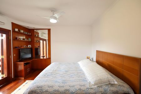 Casa para alugar com 399m², 4 quartos e 4 vagas Casa para alugar com 399m², 4 quartos e 4 vagasQuarto suíte 1