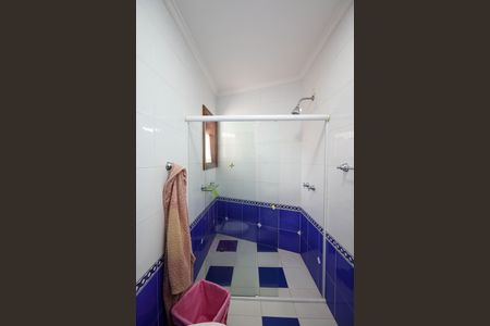 Casa para alugar com 399m², 4 quartos e 4 vagas Casa para alugar com 399m², 4 quartos e 4 vagasBanheiro da Suíte 2