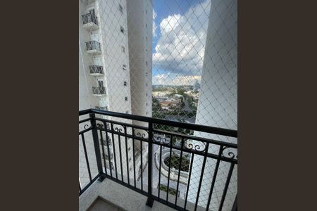Apartamento à venda com 159m², 3 quartos e 3 vagas Apartamento à venda com 159m², 3 quartos e 3 vagasVaranda