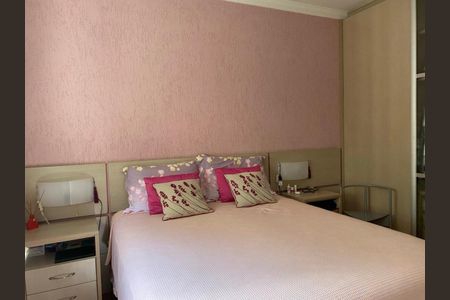 Quarto 1 de casa de condomínio à venda com 3 quartos, 180m² em Centro, Diadema