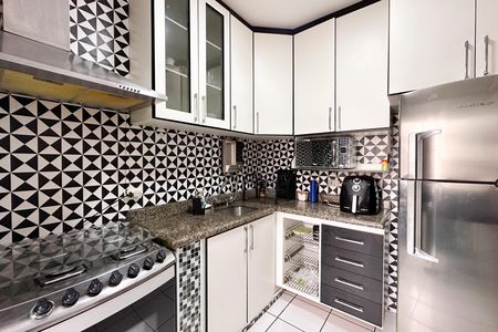 Apartamento à venda com 55m², 2 quartos e 1 vaga Apartamento à venda com 55m², 2 quartos e 1 vagaCozinha