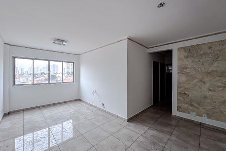 Sala de apartamento à venda com 3 quartos, 70m² em Vila Claudia, São Paulo