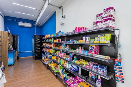 Apartamento à venda com 44m², 2 quartos e 1 vaga Apartamento à venda com 44m², 2 quartos e 1 vagaConveniência