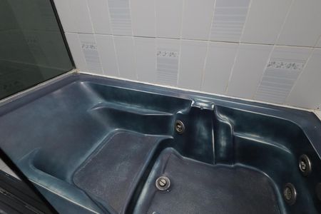 Apartamento para alugar com 180m², 3 quartos e sem vaga Apartamento para alugar com 180m², 3 quartos e sem vagaBanheiro