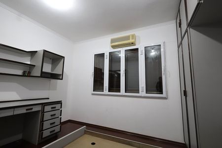 Apartamento para alugar com 180m², 3 quartos e sem vaga Apartamento para alugar com 180m², 3 quartos e sem vagaQuarto 1