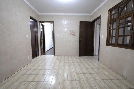 Apartamento para alugar com 180m², 3 quartos e sem vaga Apartamento para alugar com 180m², 3 quartos e sem vagaCozinha