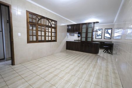 Apartamento para alugar com 180m², 3 quartos e sem vaga Apartamento para alugar com 180m², 3 quartos e sem vagaCozinha