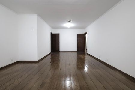 Apartamento para alugar com 180m², 3 quartos e sem vaga Apartamento para alugar com 180m², 3 quartos e sem vagaSala