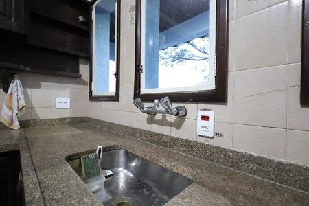 Apartamento para alugar com 180m², 3 quartos e sem vaga Apartamento para alugar com 180m², 3 quartos e sem vagaCozinha