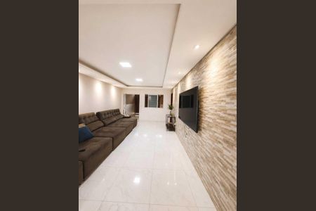 Sala de casa à venda com 3 quartos, 220m² em Parque Atheneu, Goiânia