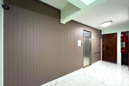 Apartamento à venda com 40m², 1 quarto e sem vaga Apartamento à venda com 40m², 1 quarto e sem vagaHall de entrada