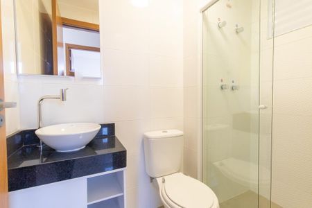 Apartamento à venda com 44m², 2 quartos e 1 vaga Apartamento à venda com 44m², 2 quartos e 1 vagaBanheiro Social