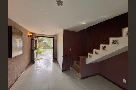 Sala de casa de condomínio à venda com 4 quartos, 360m² em Vargem Grande, Rio de Janeiro