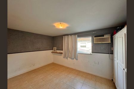Casa de condomínio à venda com 360m², 4 quartos e 3 vagas