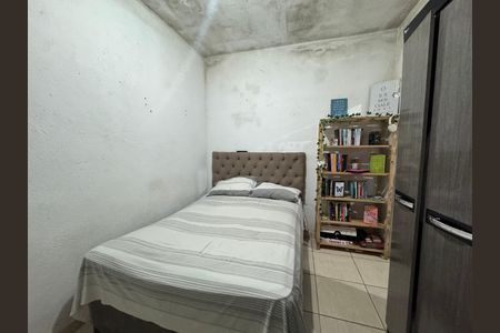 Casa à venda com 225m², 2 quartos e 2 vagas Casa à venda com 225m², 2 quartos e 2 vagasQuarto - Casa 02