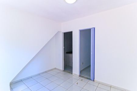 Sala de apartamento para alugar com 1 quarto, 37m² em Quintino Bocaiúva, Rio de Janeiro