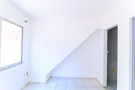 Sala de apartamento para alugar com 1 quarto, 37m² em Quintino Bocaiúva, Rio de Janeiro