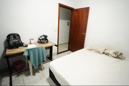 Casa à venda com 300m², 6 quartos e 4 vagas