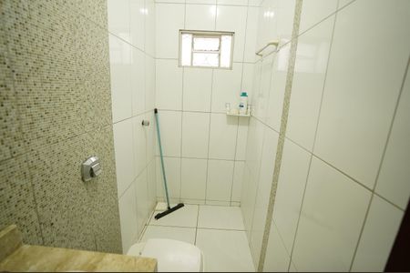 Casa à venda com 300m², 6 quartos e 4 vagas