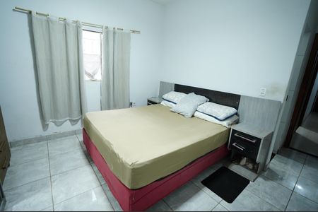 Casa à venda com 300m², 6 quartos e 4 vagas