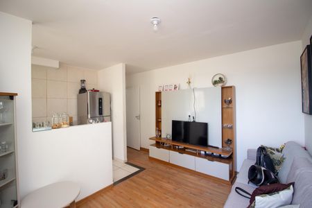 Sala de apartamento para alugar com 2 quartos, 50m² em Maria da Conceicao, Contagem