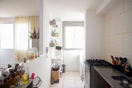 Apartamento para alugar com 50m², 2 quartos e 1 vaga Apartamento para alugar com 50m², 2 quartos e 1 vagaCozinha e Área de Serviço