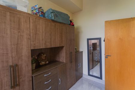 Quarto 2 de casa à venda com 2 quartos, 380m² em Lagoinha, Belo Horizonte